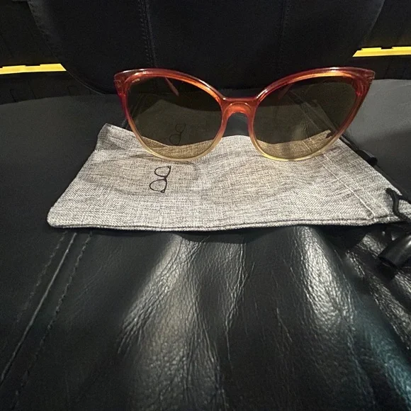 Corning Vintage oversized dark orange and beige Stylish Sunglasses - Picture 10 of 10